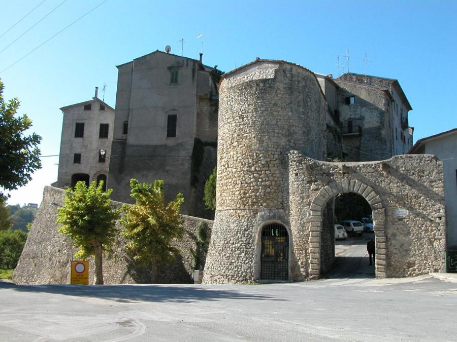 הוילה Casa In Antico Borgo Medievale A Tarano Ri, Via Giacomo Leopardi, 15 מראה חיצוני תמונה